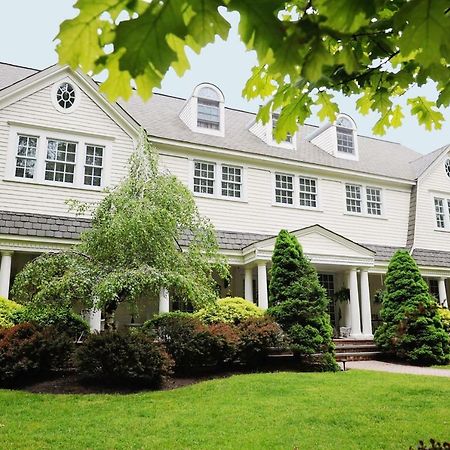 A Walk In The Woods Bed And Breakfast Southold Exterior foto